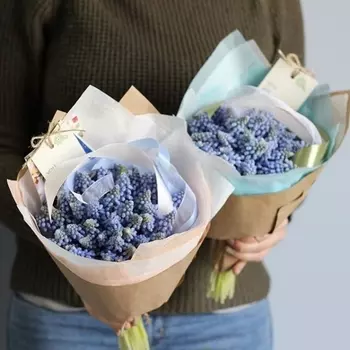 Букет Из 45 Мускари В Дизайнерской Упаковке