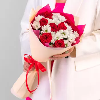 Букет "Хризантемы и Розы"