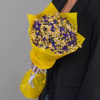 Букет "Ирисы и Ромашки"