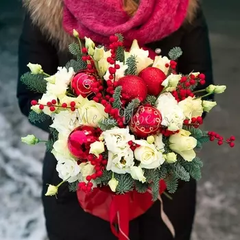 Букет "Новогоднее Украшение"