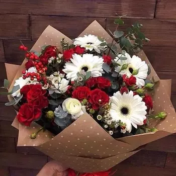 Букет "Вишнёвое Дерево"