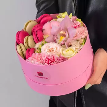 Букет "9 Макарони" в коробке