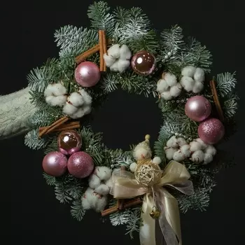 Новогодний Венок "Сахарная Пудра"