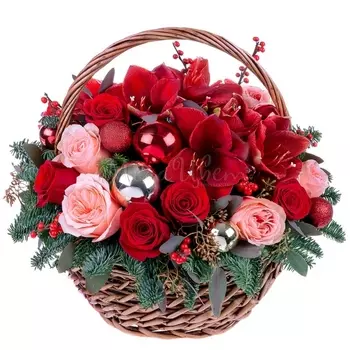 Новогодняя композиция "Домашний Очаг"