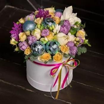 Новогодняя композиция "Новогодние Игрушки"