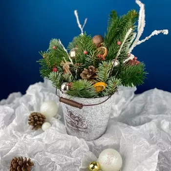 Новогодняя композиция "Согревающий Глинтвейн"