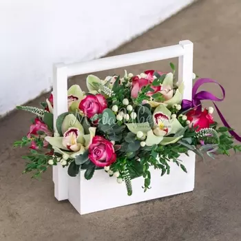 Букет "Фиалковый Джем" в ящике