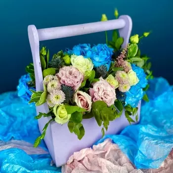 Ящик С Цветами "Невесомость"