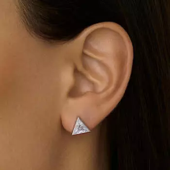 Серьги-пусеты из серебра с фианитами VENUS MIE