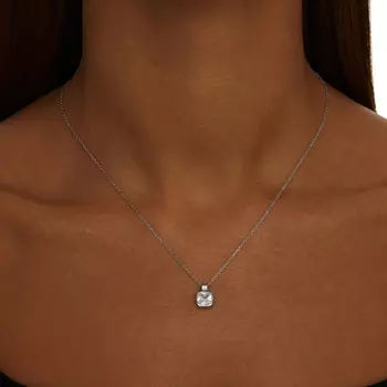 Серебряное колье с квадратной подвеской с фианитом MIE