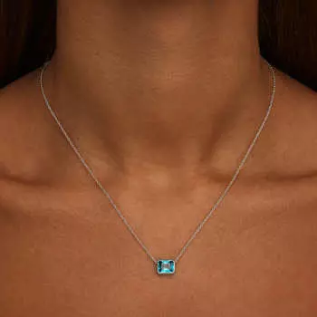 Серебряное колье с синим фианитом MIE