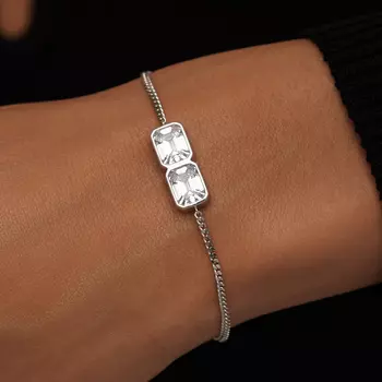 Серебряный браслет Midnight с фианитами в огранке Эмеральд MIE