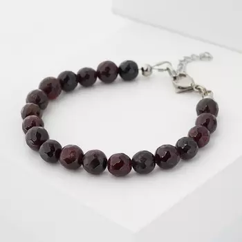 Браслет гранат альмандин (биж. сплав, сталь хир.) огранка 7 мм 17 см (+3 см)