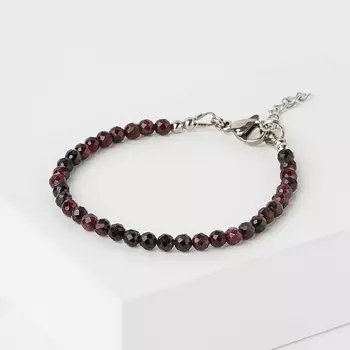 Браслет гранат альмандин (сталь хир., биж. сплав) огранка 4 мм 16 см (+3 см)