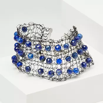 Браслет лазурит (биж. сплав, сталь хир.) огранка 4 мм 17 см (+3 см)