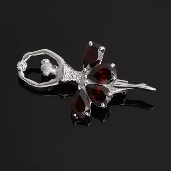Брошь гранат альмандин (серебро 925 пр. родир. бел.) огранка