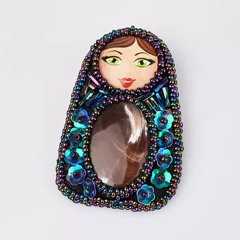 Брошь перламутр коричневый (биж. сплав, кожа натуральная, пластик)