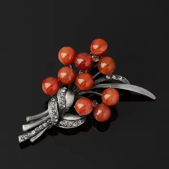 Брошь сердолик (биж. сплав)