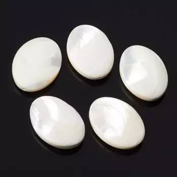 Бусина перламутр белый овал 18*24 мм (1 шт)