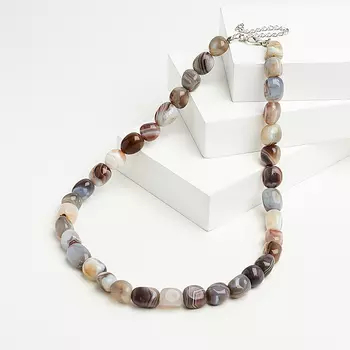 Бусы агат серый (биж. сплав) 49 см (+7 см)