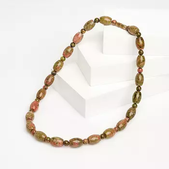 Бусы унакит 46 см (биж. сплав)