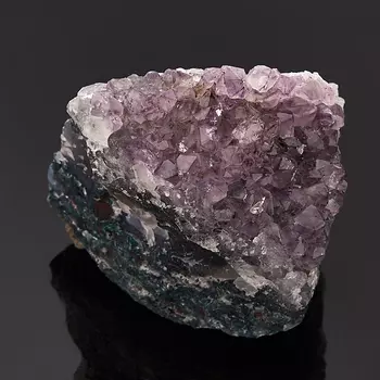 Друза аметист S (4-7 см)