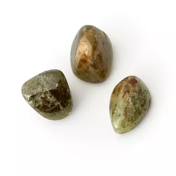 Галтовка гранат гроссуляр (1,5-2 см) (1 шт)