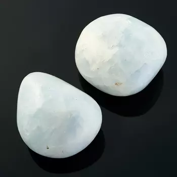 Галтовка кальцит голубой (5,5-6,5 см) 1 шт