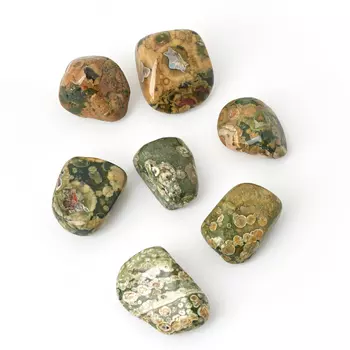 Галтовка яшма зеленая (2,5-3 см) (1 шт)