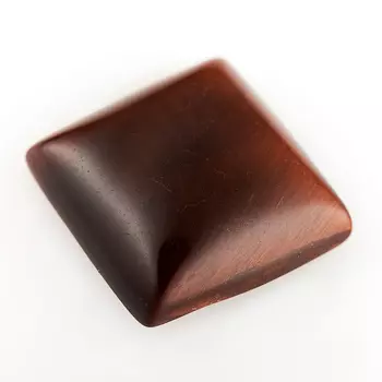 Кабошон бычий глаз 15*15 мм