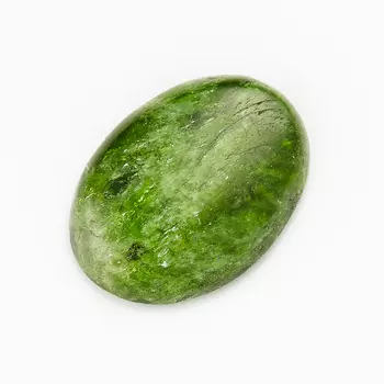 Кабошон хромдиопсид 13*18 мм