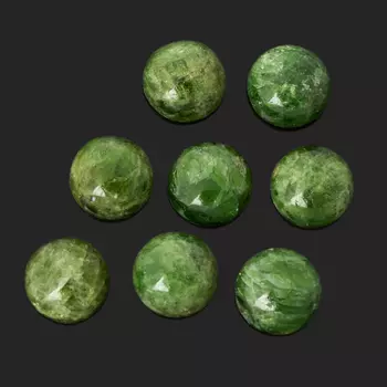 Кабошон хромдиопсид (1 шт) 10 мм