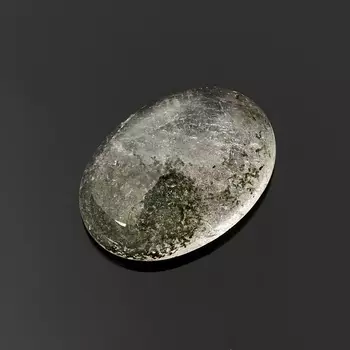 Кабошон кварц с хлоритом 10*14 мм