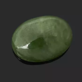 Кабошон нефрит зеленый 10*14 мм