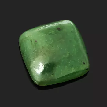 Кабошон нефрит зеленый 13*13 мм