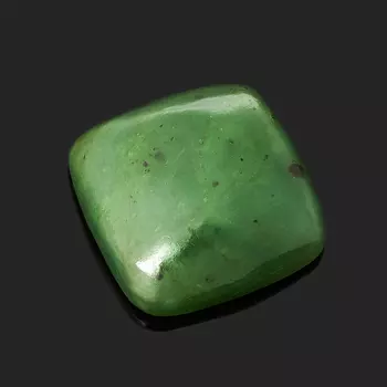Кабошон нефрит зеленый 13*13 мм