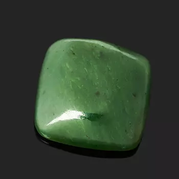 Кабошон нефрит зеленый 13*13 мм