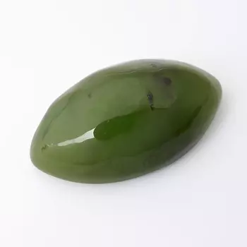 Кабошон нефрит зеленый 9*16 мм