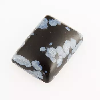 Кабошон обсидиан снежный 10*14 мм