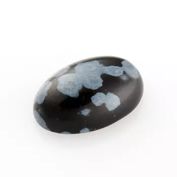 Кабошон обсидиан снежный 8*12 мм