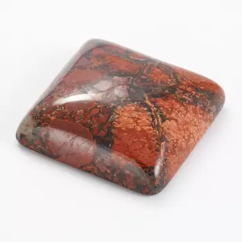 Кабошон яшма красная 15*15 мм