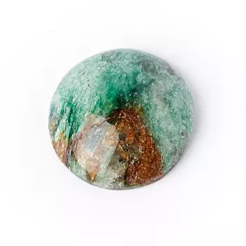 Кабошон слюда (фуксит) 16*17 мм