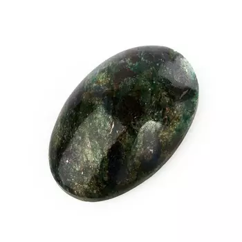 Кабошон слюда (фуксит) 17*25 мм