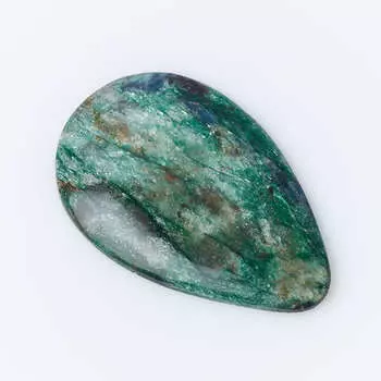 Кабошон слюда (фуксит) 26*40 мм