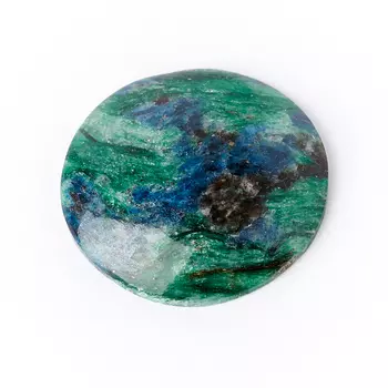 Кабошон слюда (фуксит) 28*29 мм