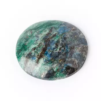 Кабошон слюда (фуксит) 28*30 мм