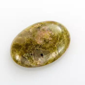 Кабошон унакит 13*18 мм