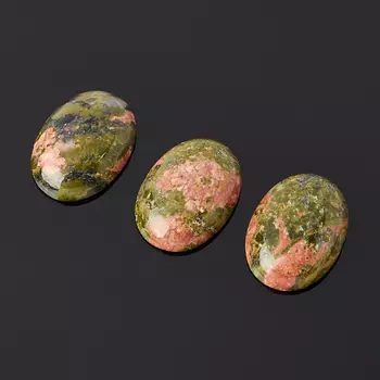 Кабошон унакит 18*25 мм