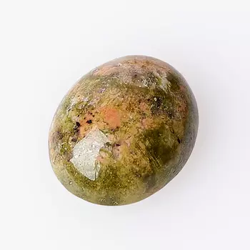 Кабошон унакит 8*10 мм