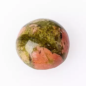 Кабошон унакит 8 мм